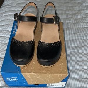 Dansko Marta (rare) Black Leather Mary Jane Slingback Clogs